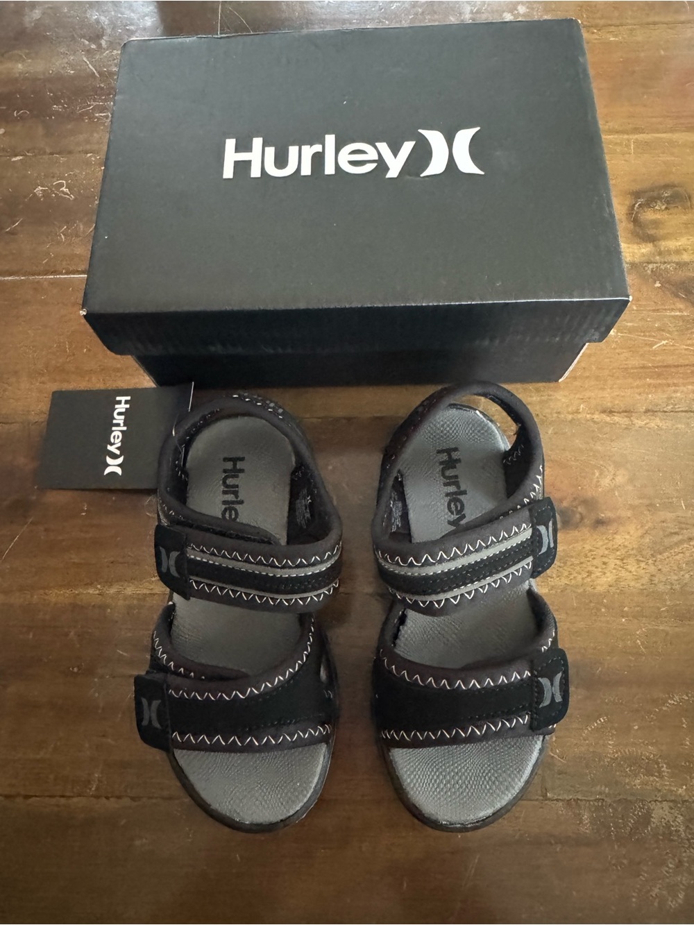 Hurley Loni-T Toddler Kids Black and Gray Adjustable Strap Sandals size 9 NEW!